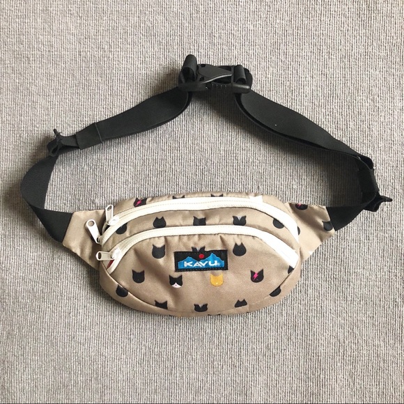 kavu fanny packs